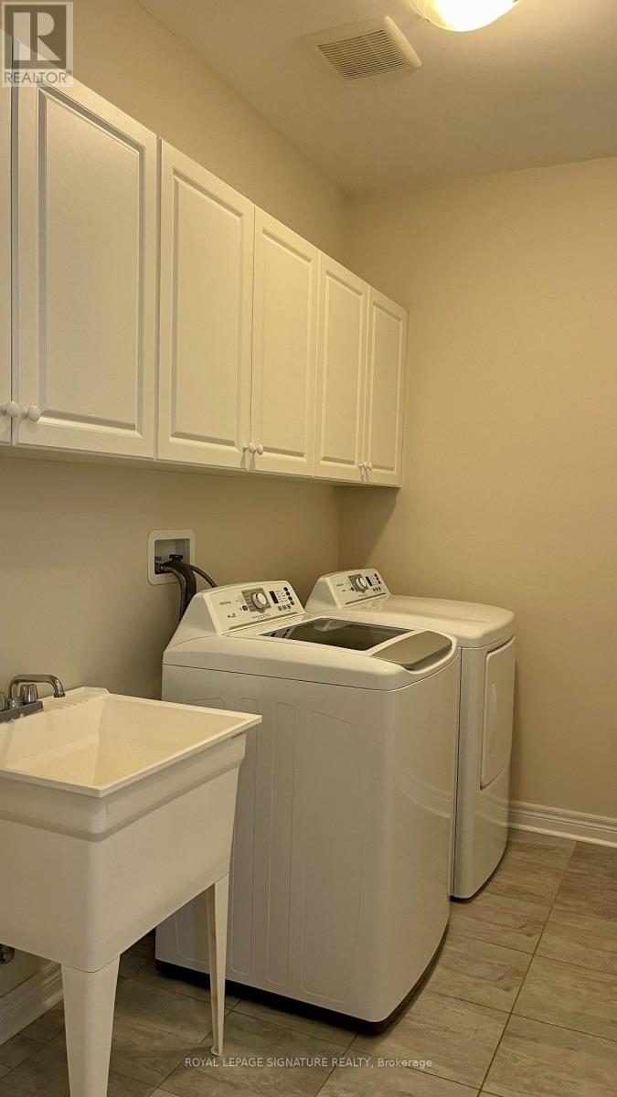 343 North Park Boulevard, Oakville, Ontario  L6M 1P7 - Photo 11 - W12194842