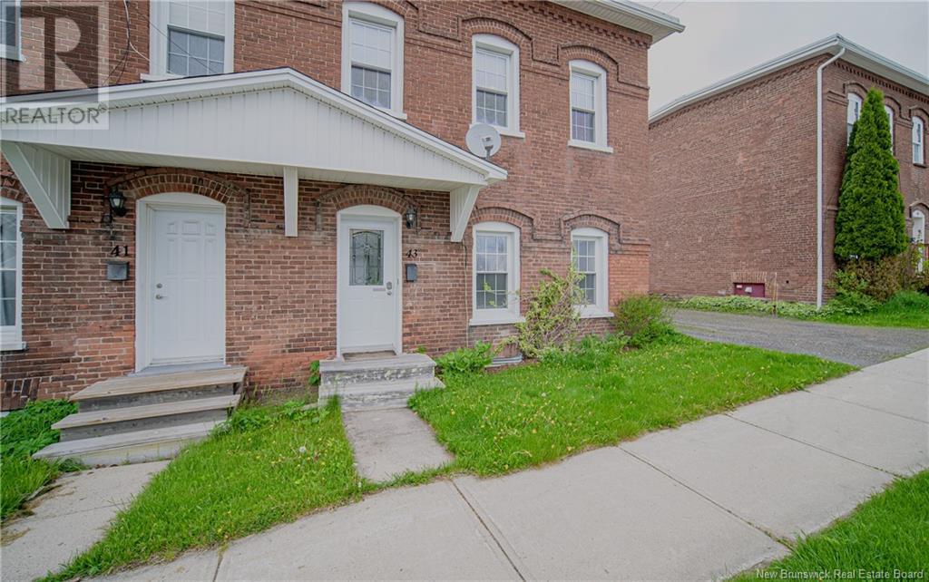 Property at 43 Allen Street image 1