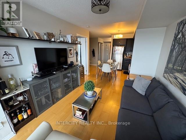 712 - 1050 The Queensway Avenue, Toronto, Ontario  M8Z 0A8 - Photo 16 - W12023031