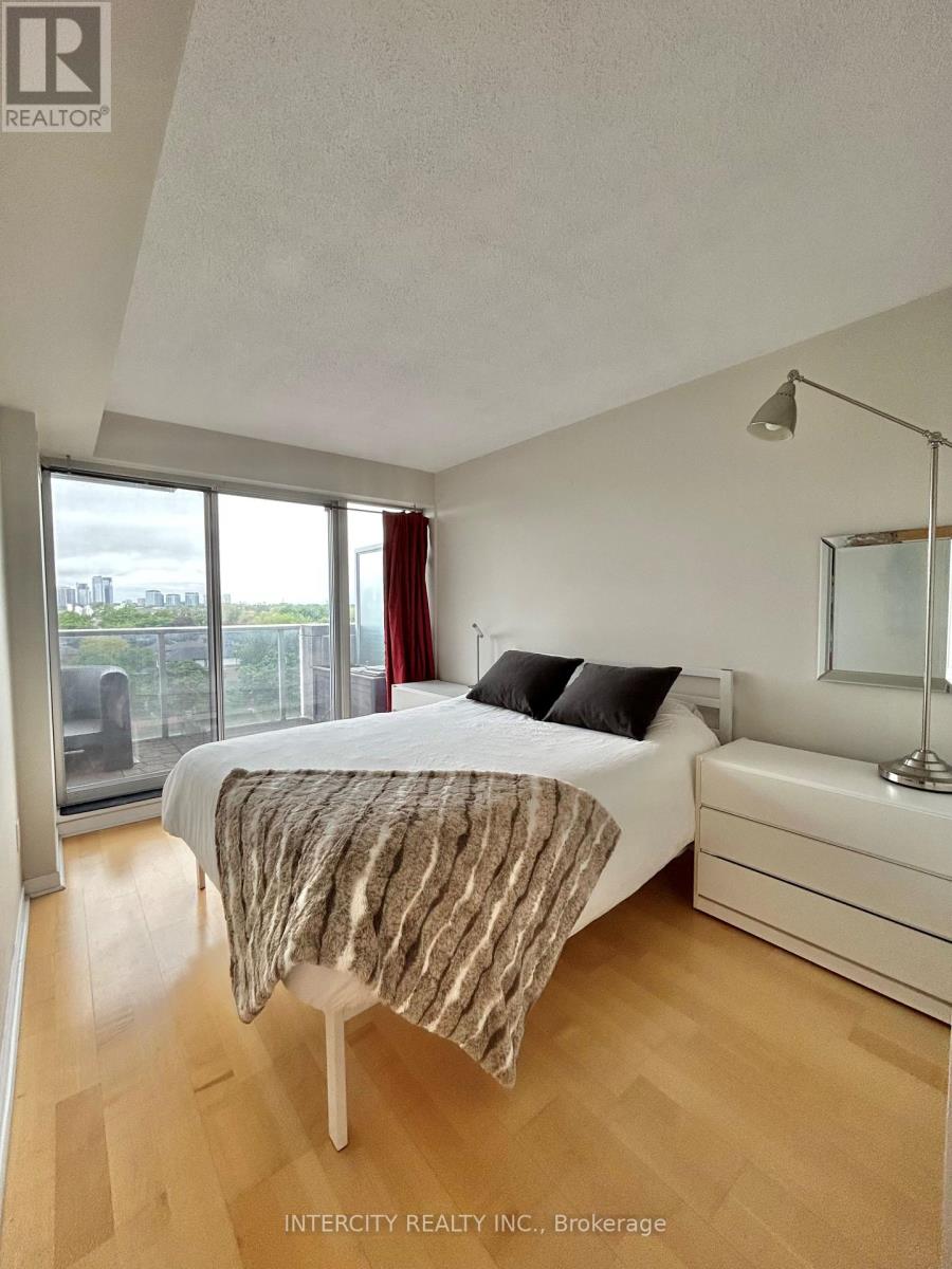 712 - 1050 The Queensway Avenue, Toronto, Ontario  M8Z 0A8 - Photo 17 - W12023031