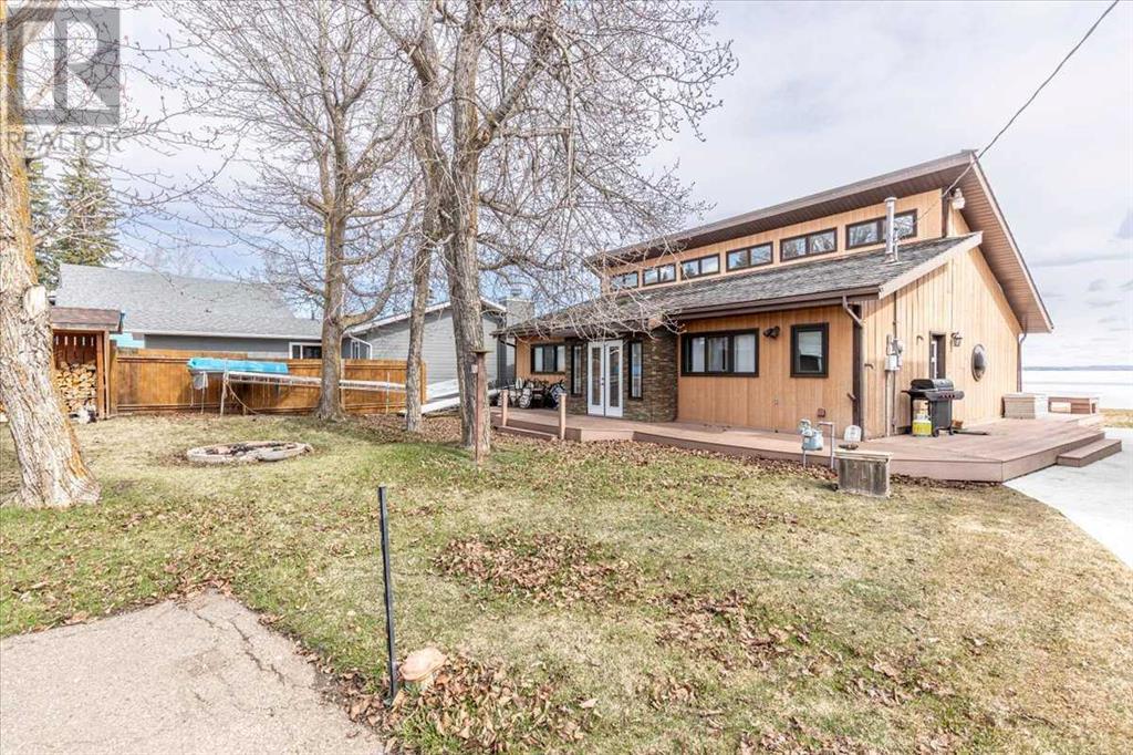 35 Lakeshore Drive, Grandview, Alberta  T0C 2V0 - Photo 1 - A2190481