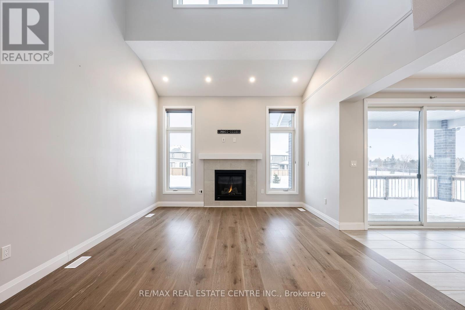 3 Grundy Crescent, East Luther Grand Valley, Ontario  L9W 7S7 - Photo 16 - X12068164