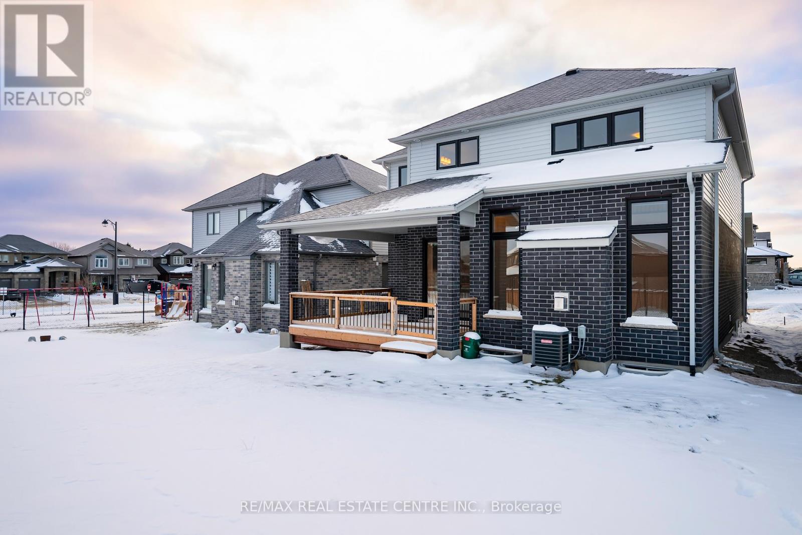 3 Grundy Crescent, East Luther Grand Valley, Ontario  L9W 7S7 - Photo 40 - X12068164