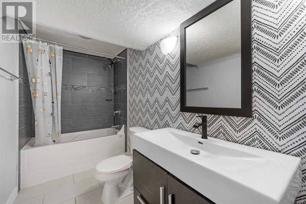 3719 Centre A Street Ne, Calgary, Alberta  T2E 3A5 - Photo 33 - A2214000