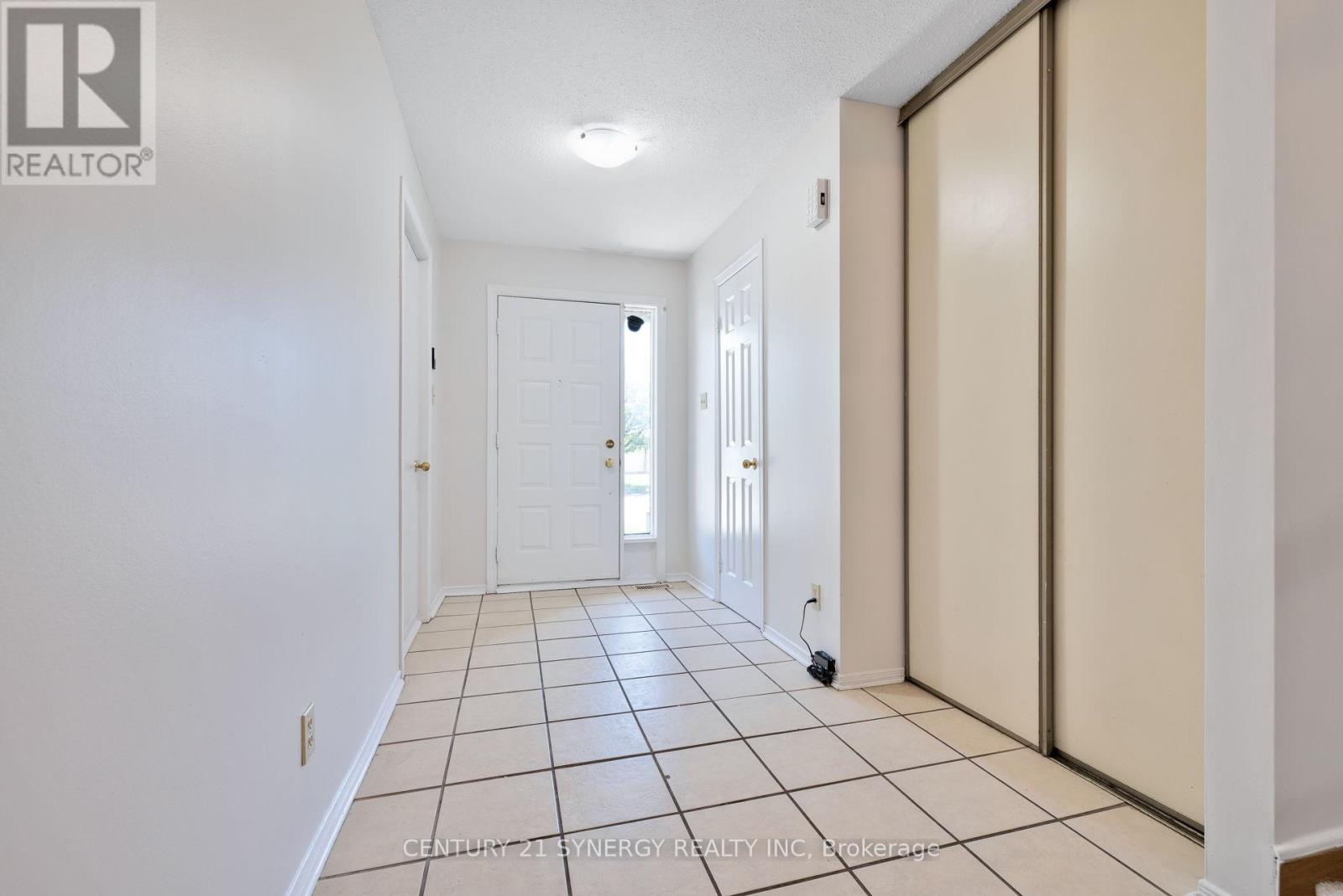 Property at 861 KARSH DRIVE image 2