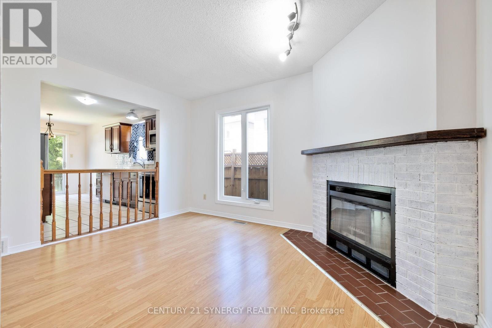 Property at 861 KARSH DRIVE image 5