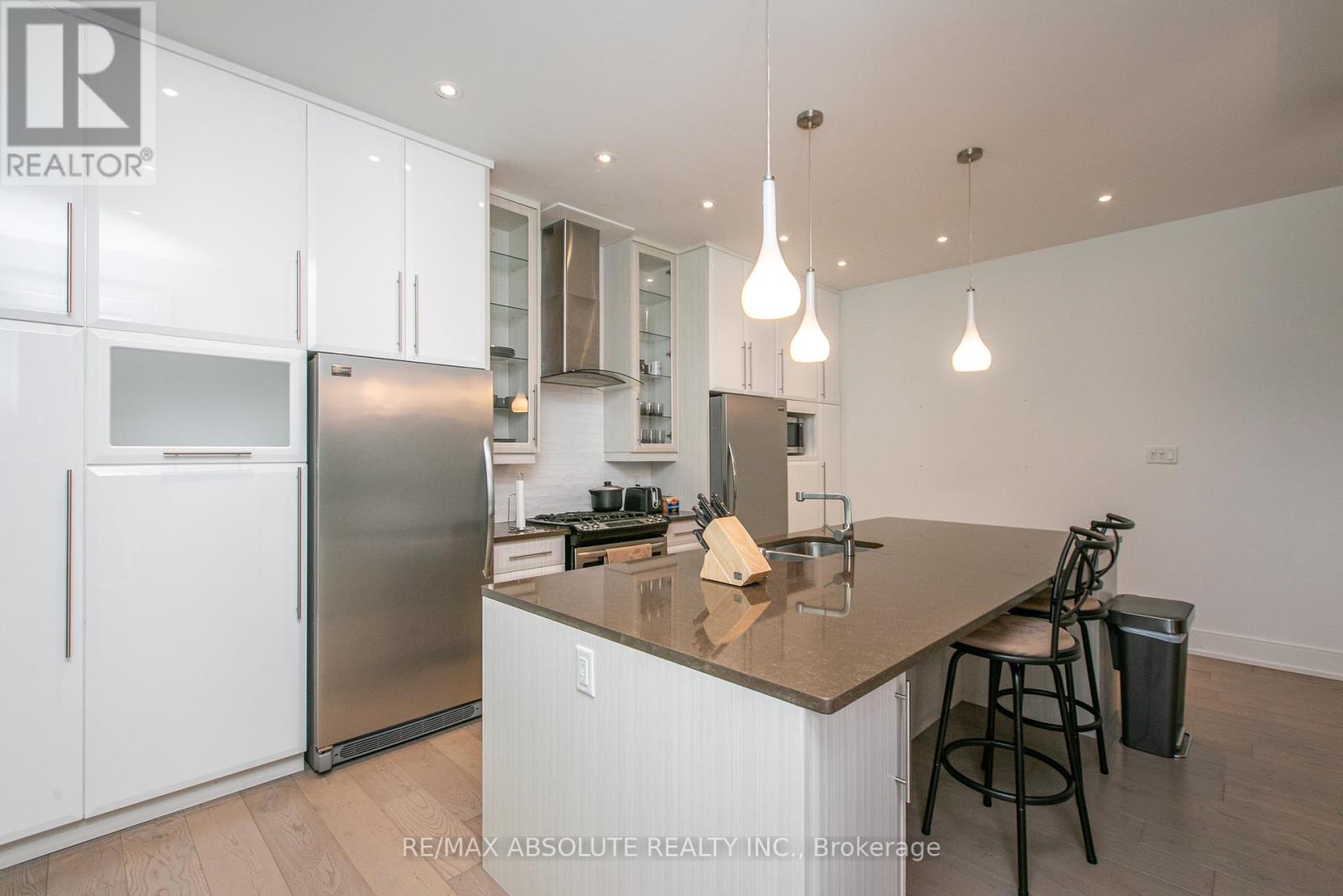1 - 246 Westhaven Crescent, Ottawa, Ontario  K1Z 7G3 - Photo 11 - X12195104