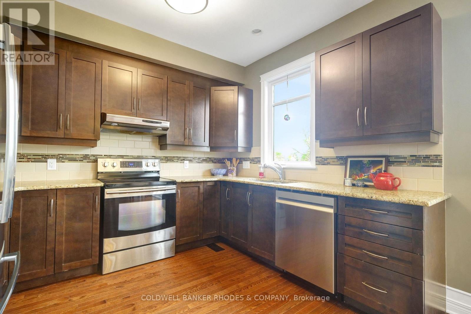 204 Accolade Private, Ottawa, Ontario  K2G 4R8 - Photo 11 - X12195111