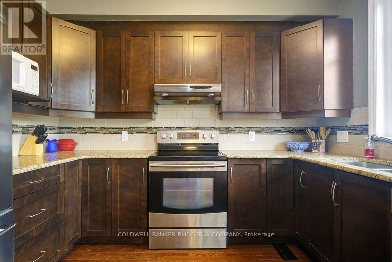 204 Accolade Private, Ottawa, Ontario  K2G 4R8 - Photo 13 - X12195111