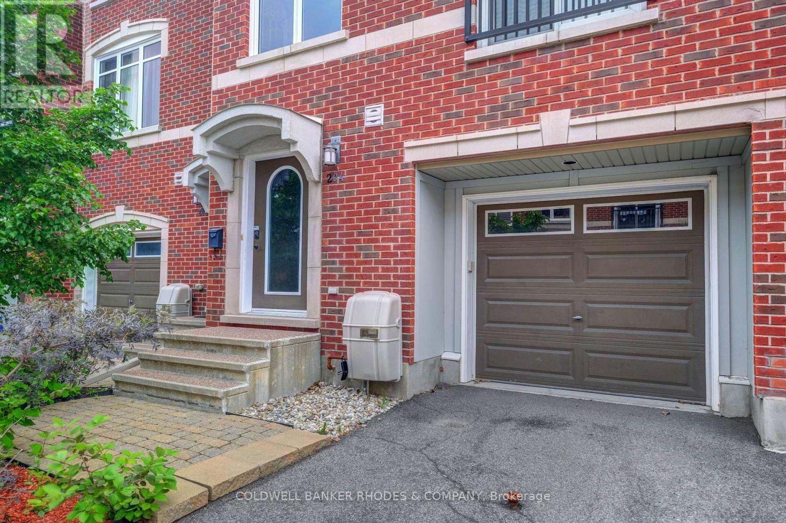 Property at 204 ACCOLADE PRIVATE image 2