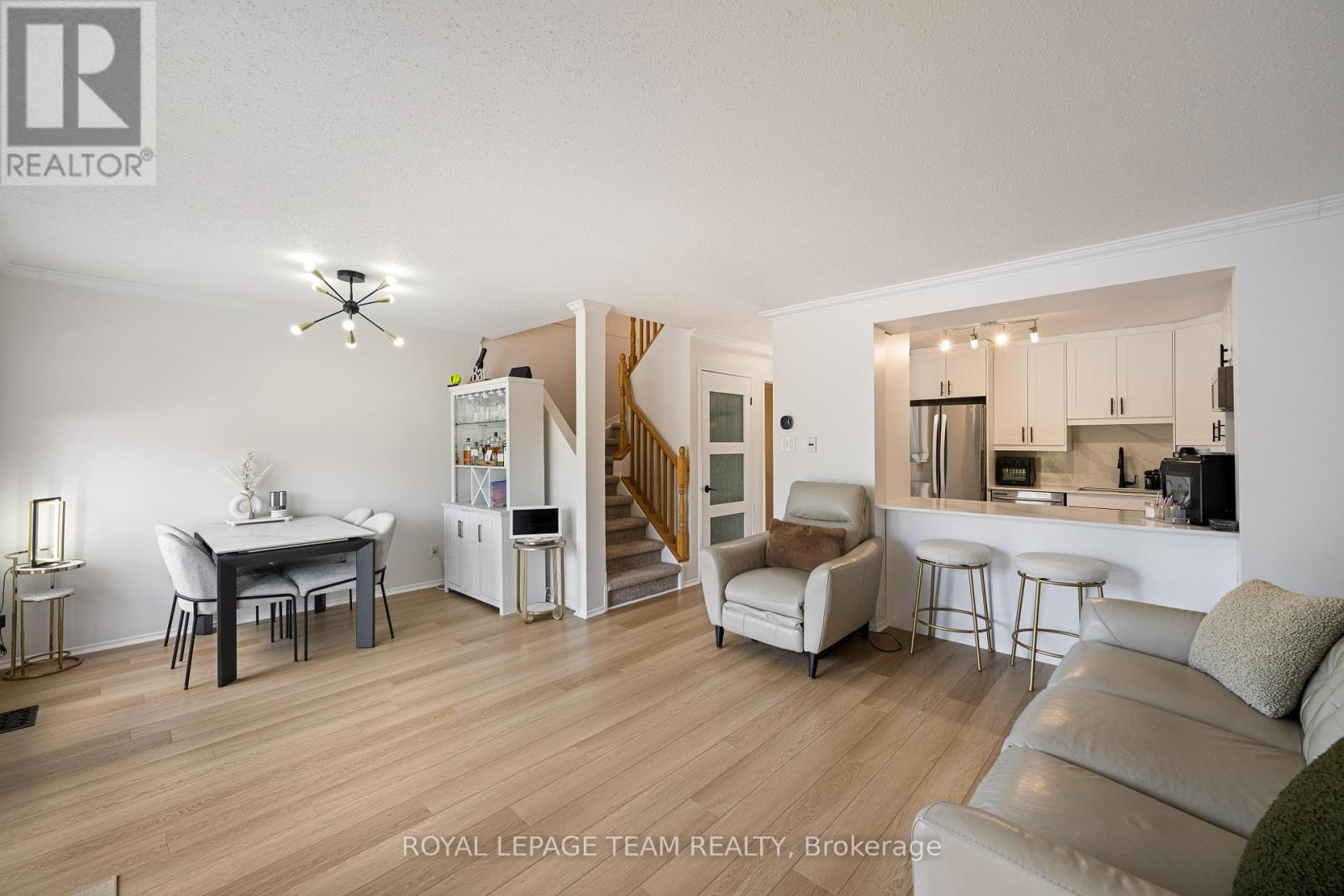 19 Armadale Crescent, Ottawa, Ontario  K2J 4A4 - Photo 16 - X12195113