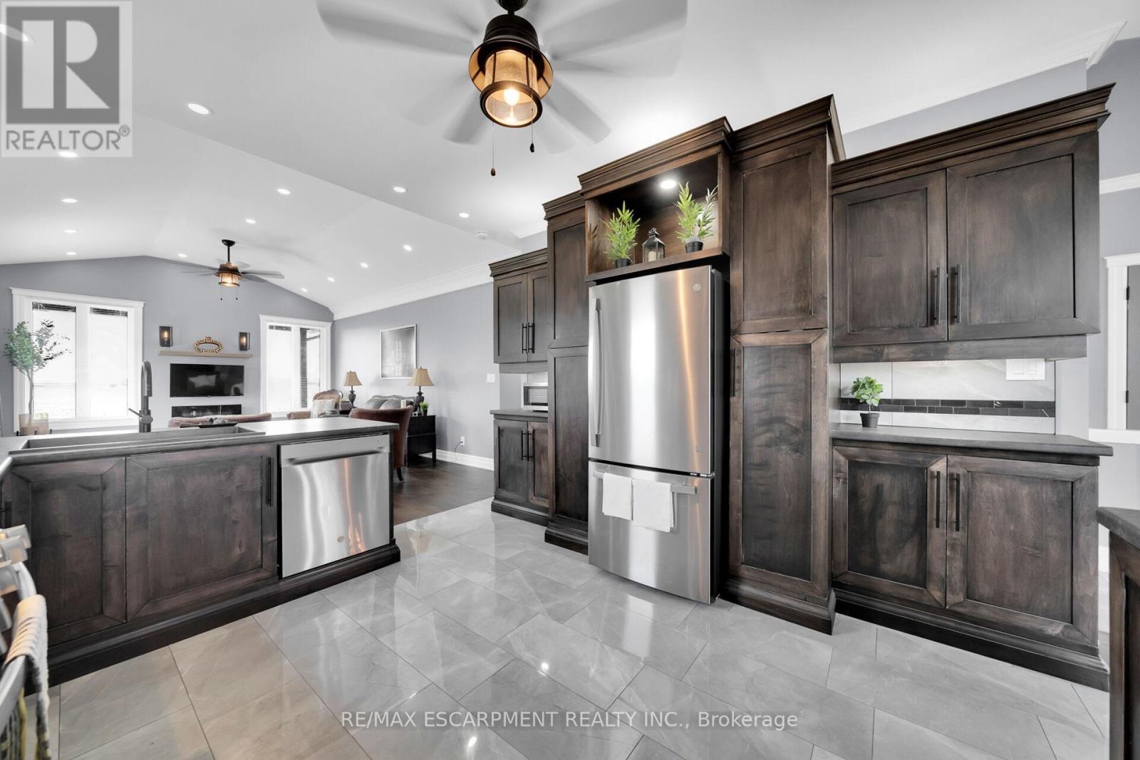 1163 Kohler Road, Haldimand, Ontario  N0A 1E0 - Photo 15 - X12194810