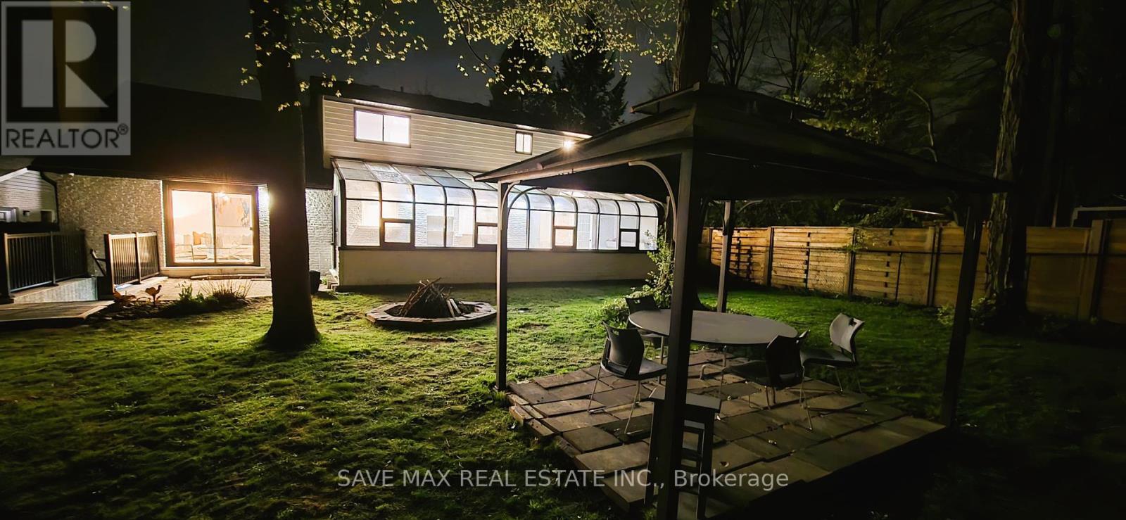 281 Parkmount Drive, Waterloo, Ontario  N2L 5R4 - Photo 48 - X12194835