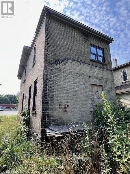 932 Queen Street W, Kincardine, Ontario  N2Z 2Y2 - Photo 7 - X12194903