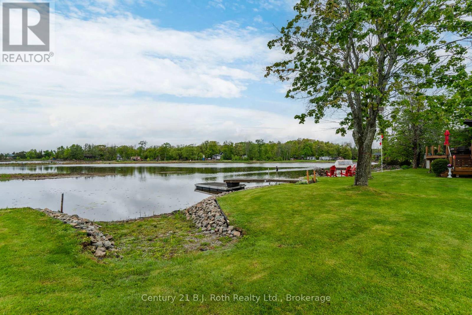 24 Wilcox Road, Tay, Ontario  L0K 2C0 - Photo 25 - S12194926