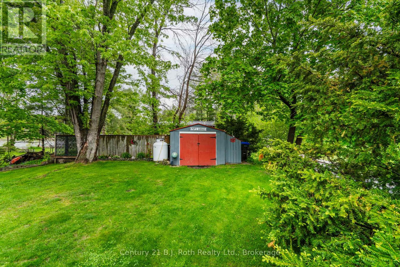 24 Wilcox Road, Tay, Ontario  L0K 2C0 - Photo 30 - S12194926