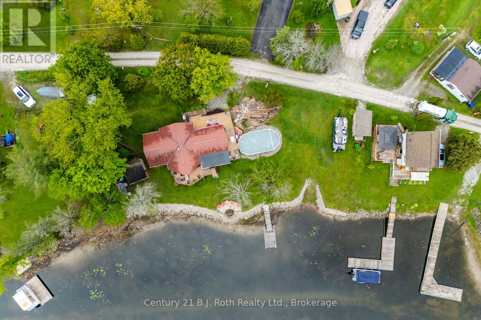 24 Wilcox Road, Tay, Ontario  L0K 2C0 - Photo 37 - S12194926