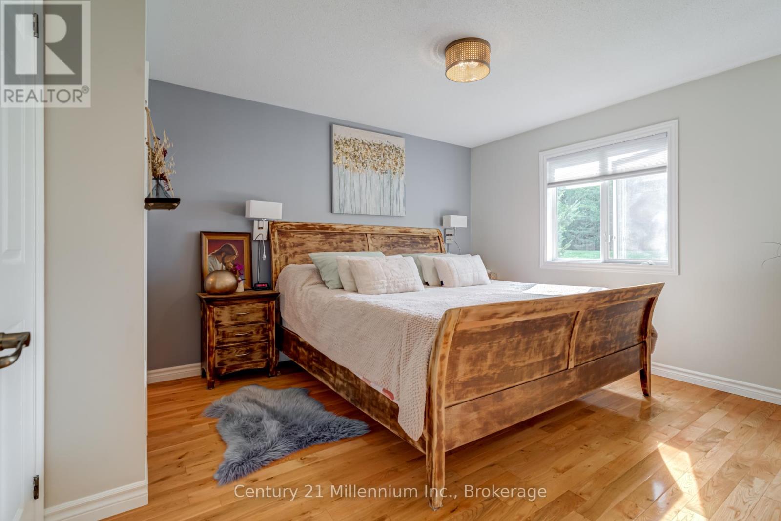 61 Pennsylvania Avenue S, Wasaga Beach, Ontario  L9Z 3A8 - Photo 17 - S12194991