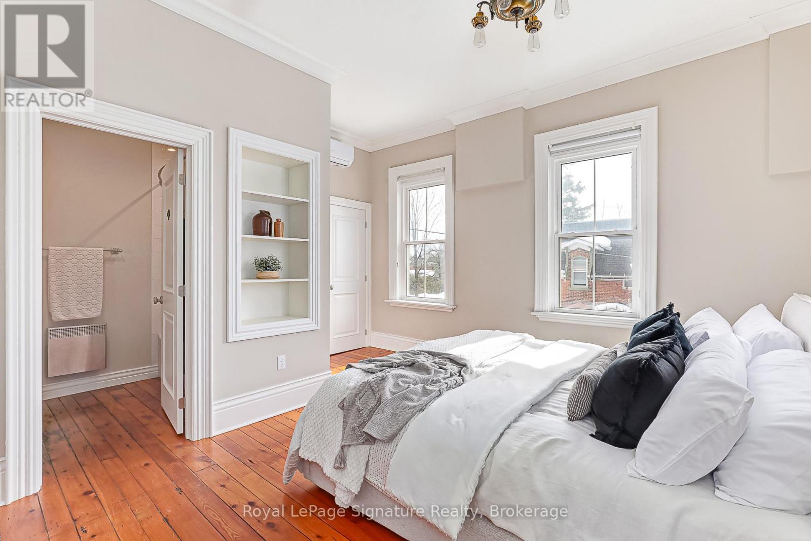 49 Denmark Street, Meaford, Ontario  N4L 1B9 - Photo 25 - X12195094