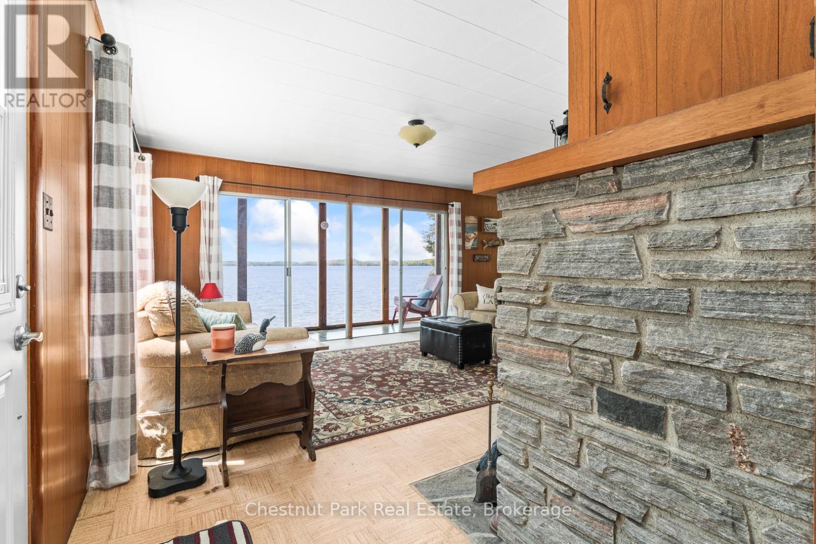 199 Long Point Road, Huntsville, Ontario  P0B 1M0 - Photo 6 - X12195110