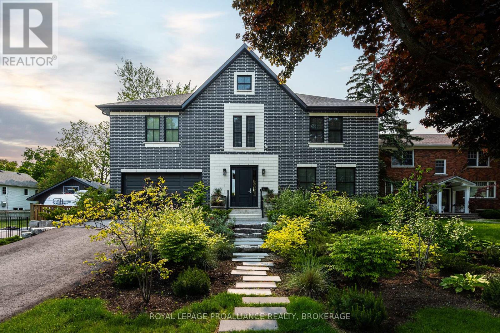 124 CHURCHILL CRESCENT, kingston (central city east), Ontario