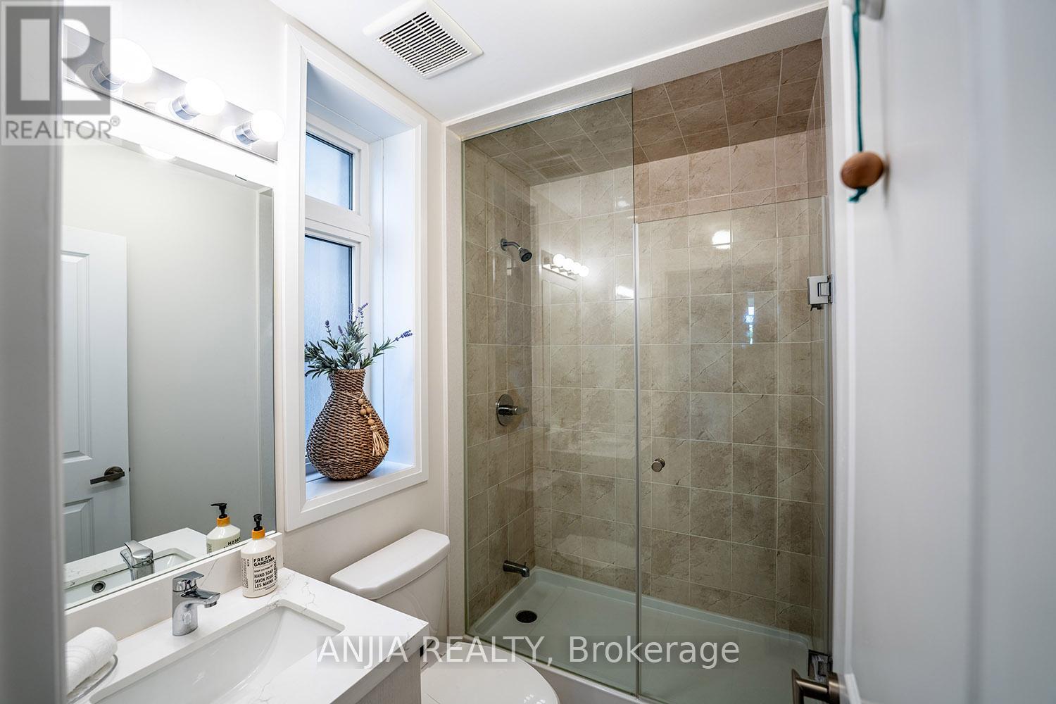 1669 Bur Oak Avenue, Markham, Ontario  L6E 0V2 - Photo 28 - N12192820