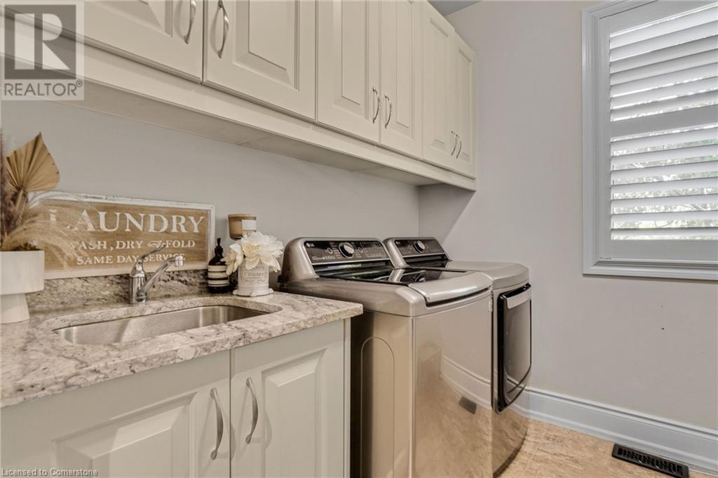 958 Beach Boulevard, Hamilton, Ontario  L8H 6Z4 - Photo 19 - 40737352