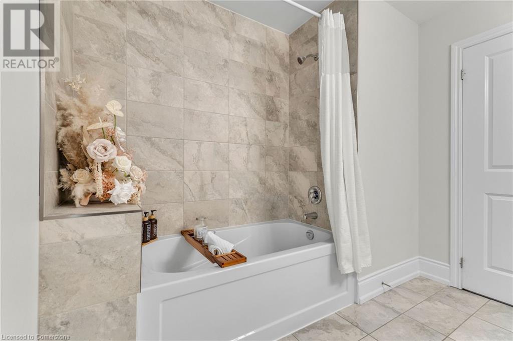 958 Beach Boulevard, Hamilton, Ontario  L8H 6Z4 - Photo 33 - 40737352