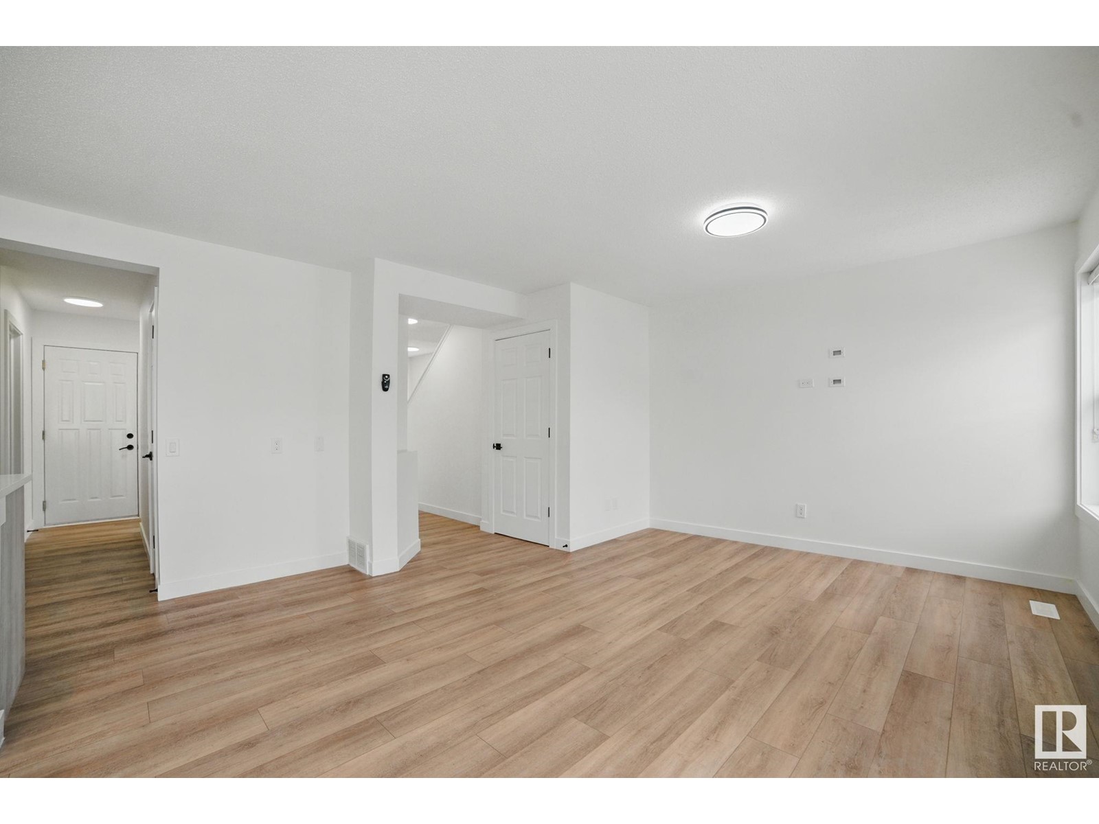 1826 35 Av Nw, Edmonton, Alberta  T6T 1Y9 - Photo 13 - E4440243