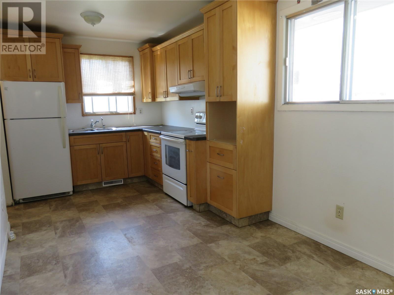 90 Turner Crescent, Regina, Saskatchewan  S4N 4P6 - Photo 5 - SK007950