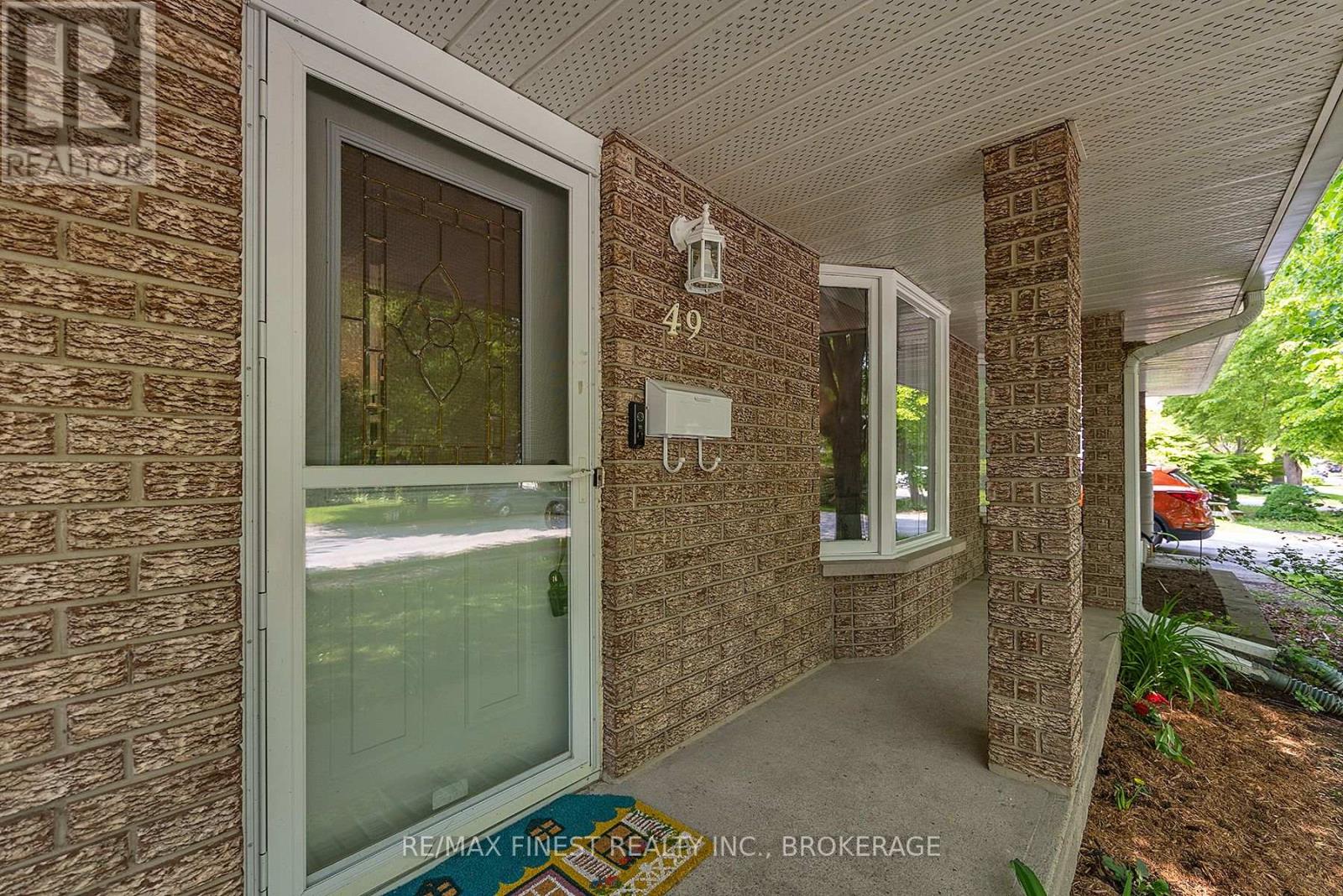 49 Limeridge Drive, Kingston (Kingston East (Incl Barret Crt)), Ontario  K7K 6M1 - Photo 8 - X12195210