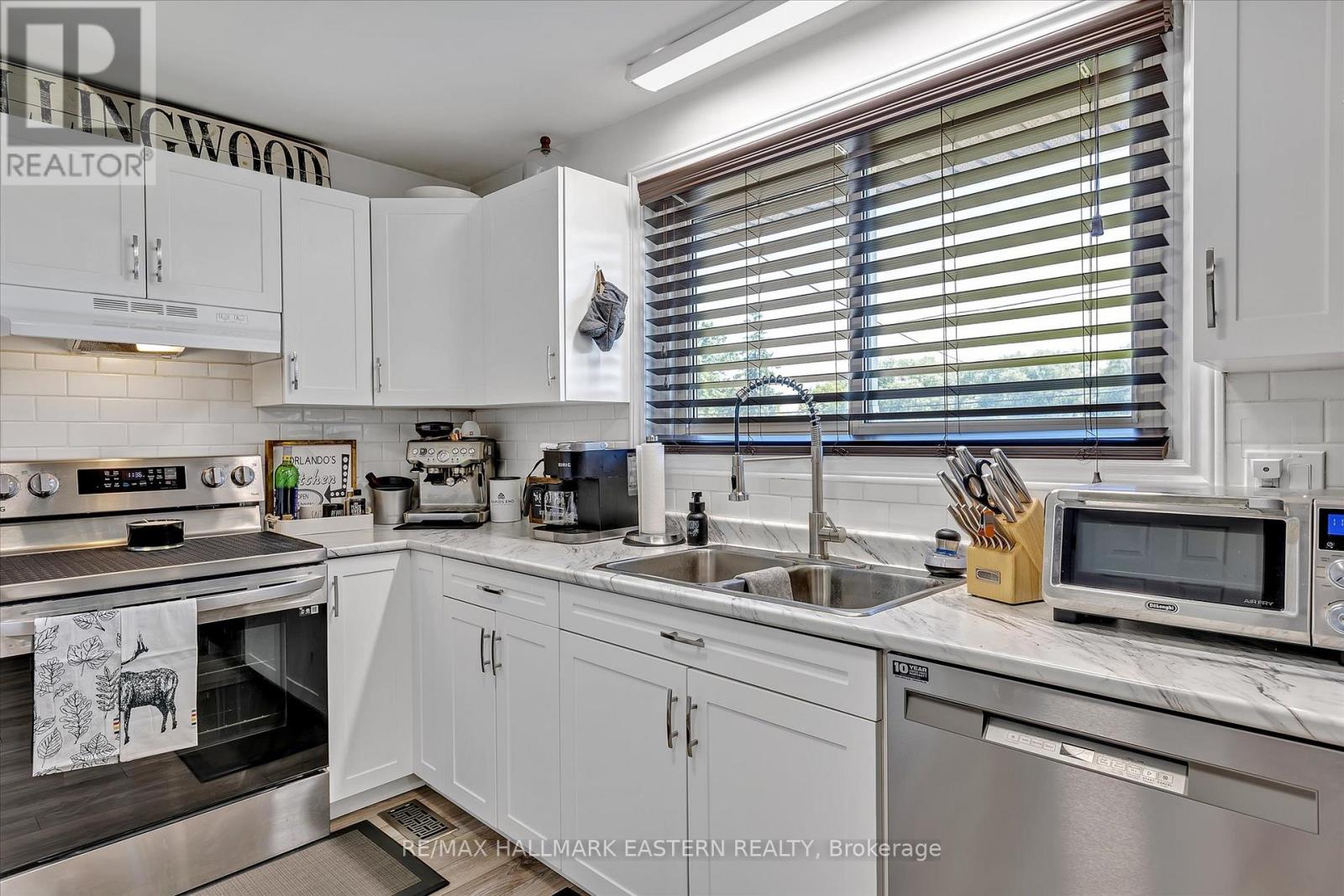 2272 County Rd 45, Asphodel-Norwood, Ontario K0L 2V0 - Photo 10 - X12195242