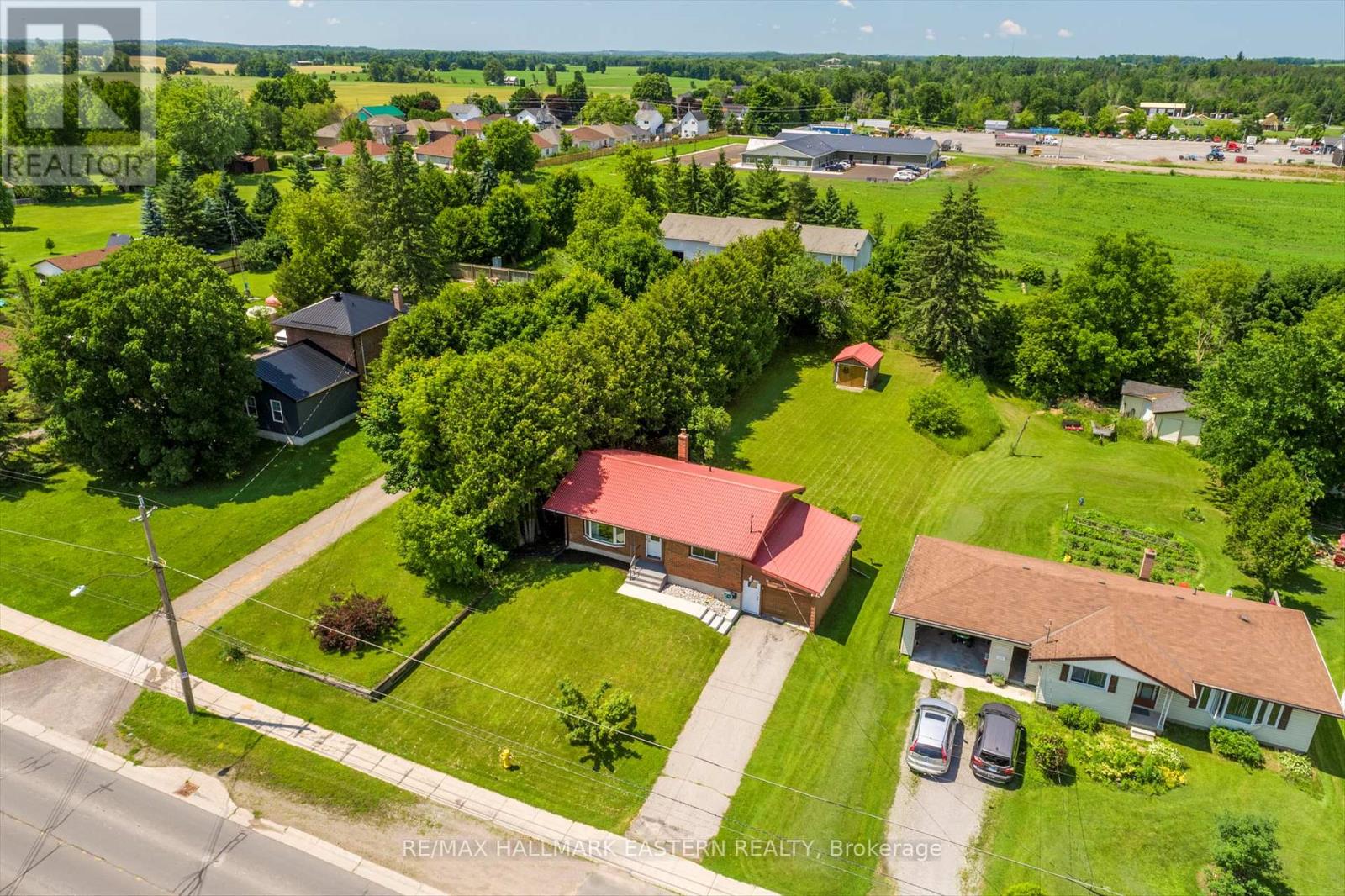 Property at 2272 COUNTY RD 45 image 2