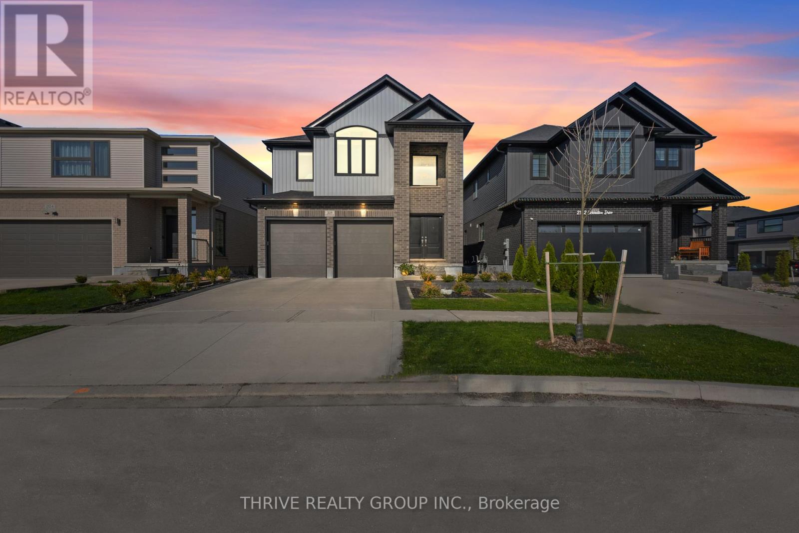 2128 CORONATION DRIVE, London North, Ontario