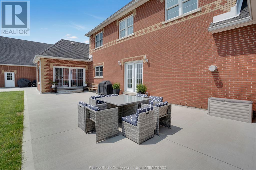 3705 Concession 3 Road N, Amherstburg, Ontario  N9V 2Y9 - Photo 48 - 25014105