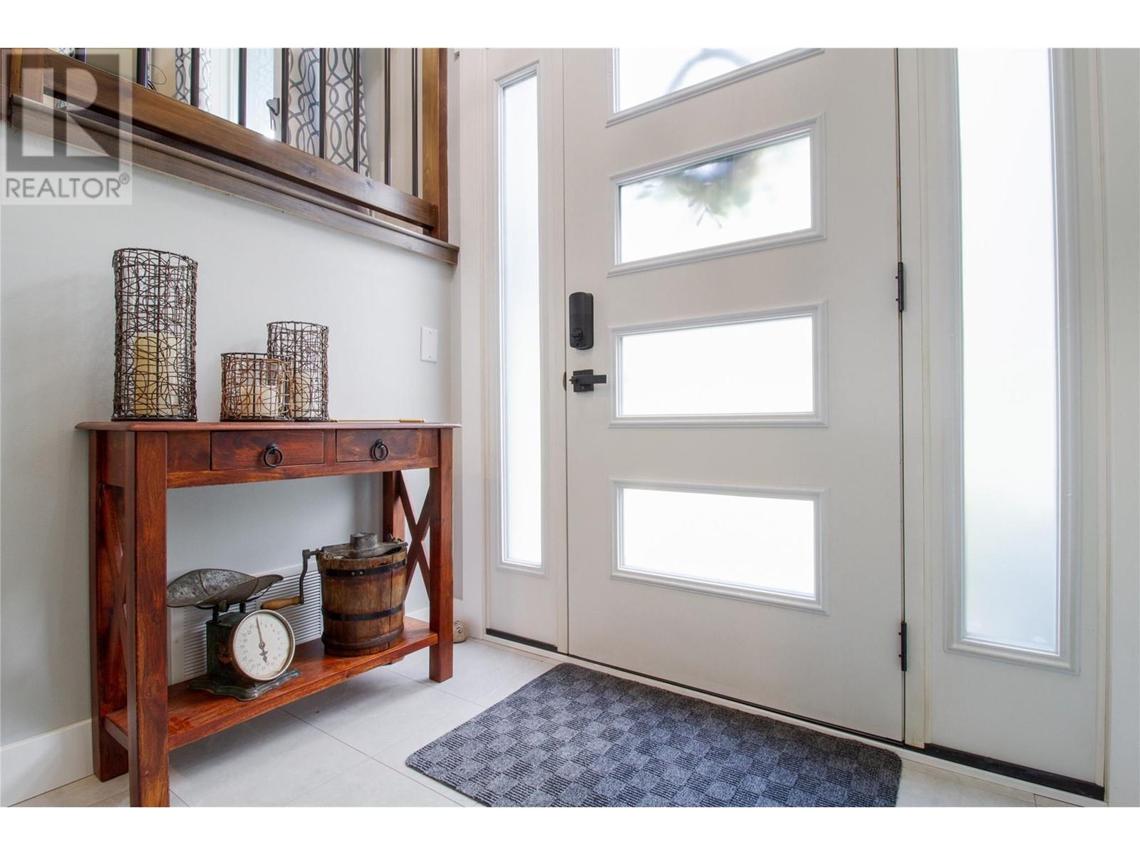 Property at 1559 Mckinnon Road image 5