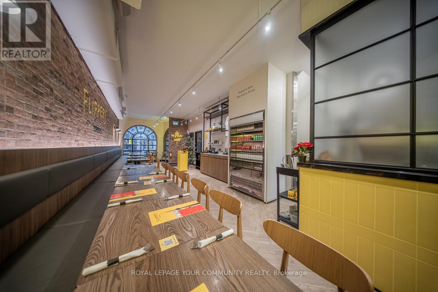 31 Elm Street, Toronto (Bay Street Corridor), Ontario  M5G 1H1 - Photo 8 - C12194927