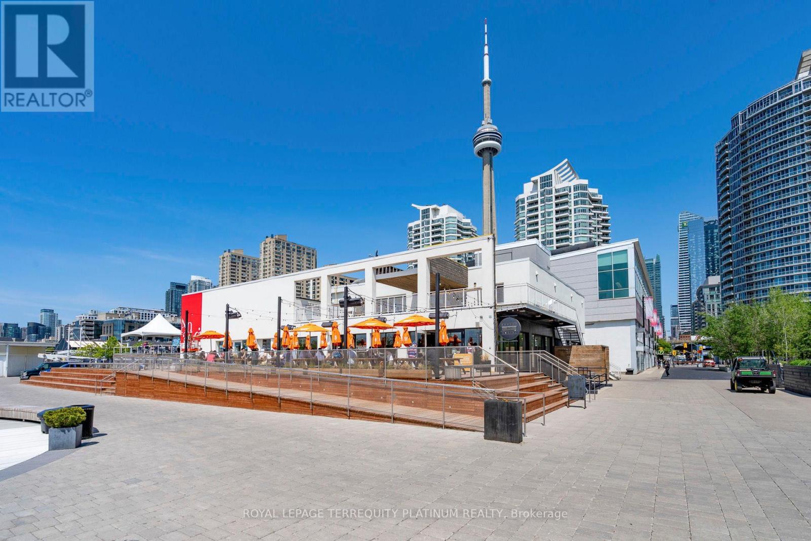 702 - 228 Queens Quay W, Toronto (Waterfront Communities), Ontario  M5J 2X1 - Photo 35 - C12194931