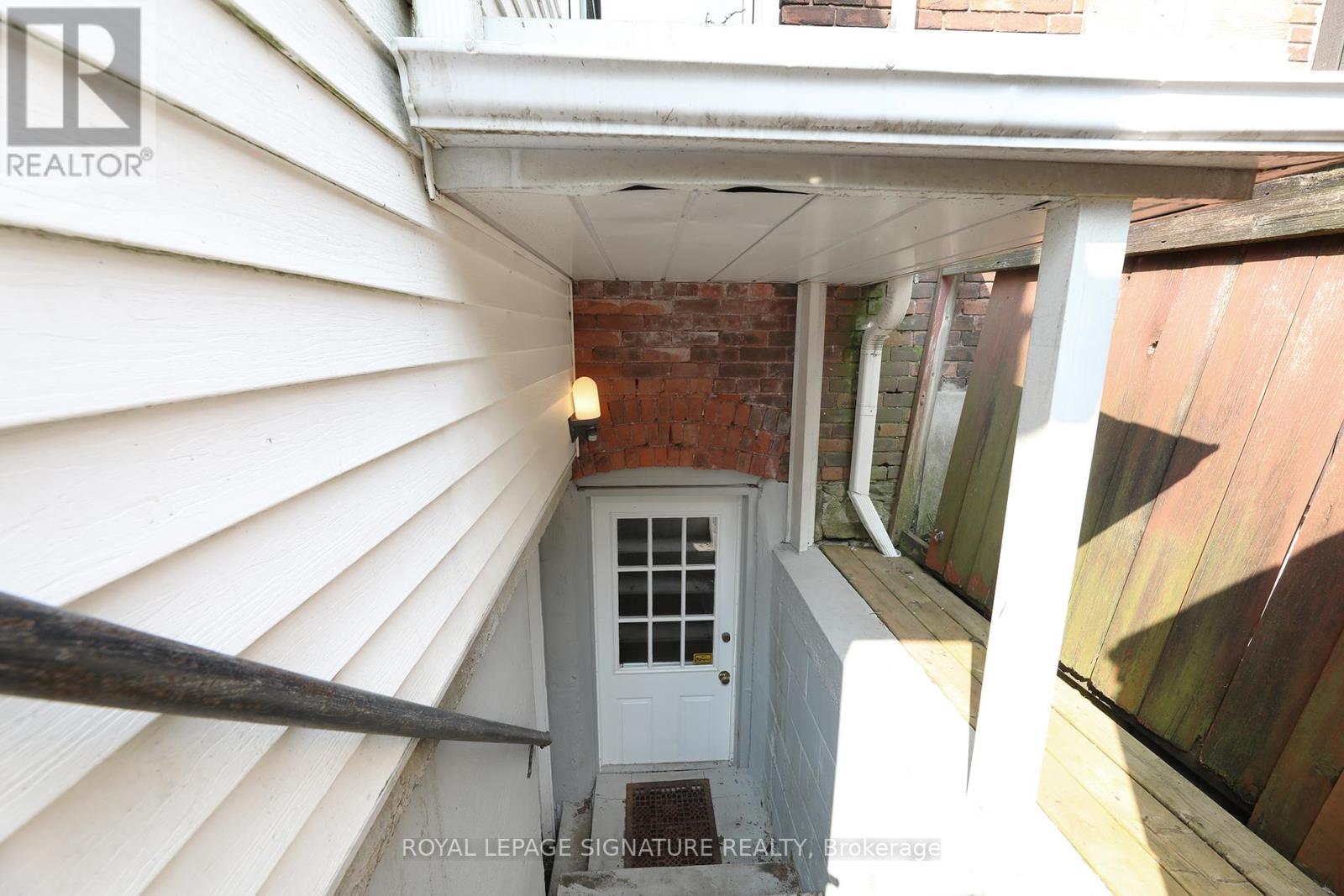 769 Euclid Avenue, Toronto (Annex), Ontario  M6G 2V3 - Photo 39 - C12195105