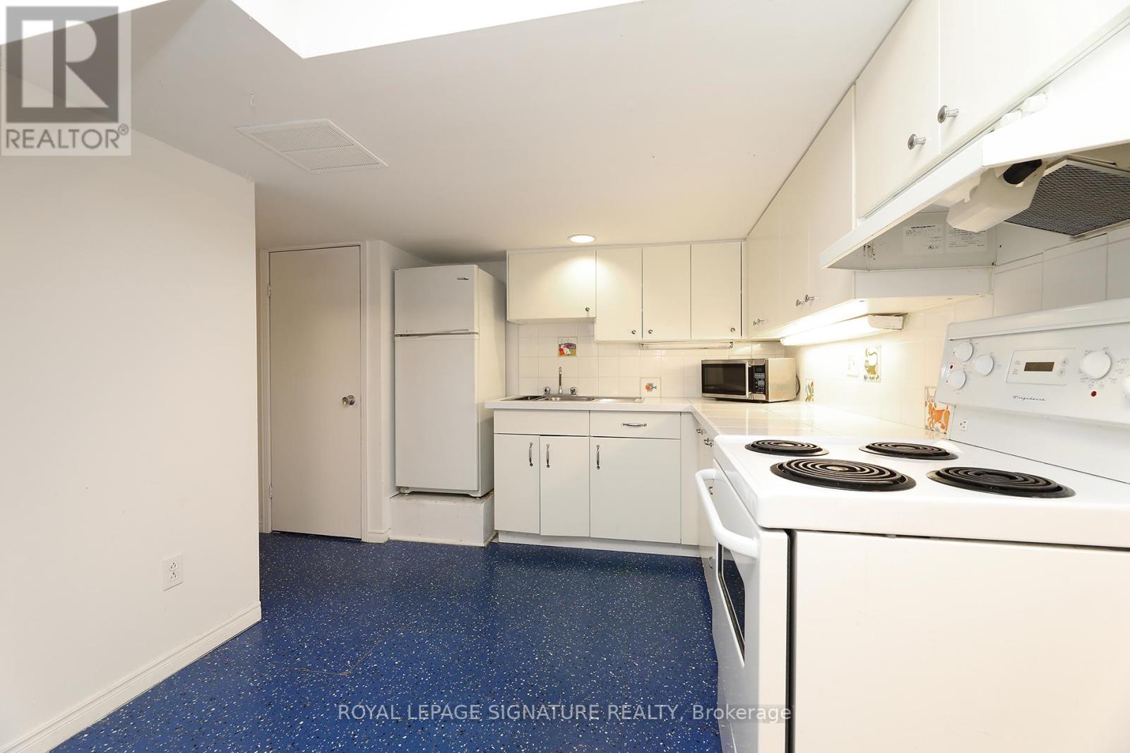 769 Euclid Avenue, Toronto (Annex), Ontario  M6G 2V3 - Photo 43 - C12195105