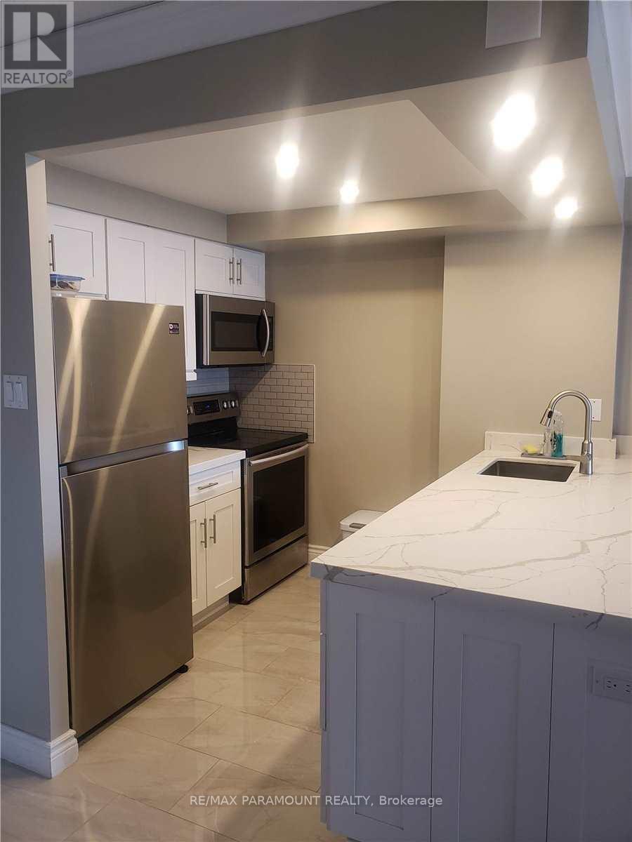 1102 - 117 Gerrard Street E, Toronto, Ontario  M5B 2L4 - Photo 3 - C12195116