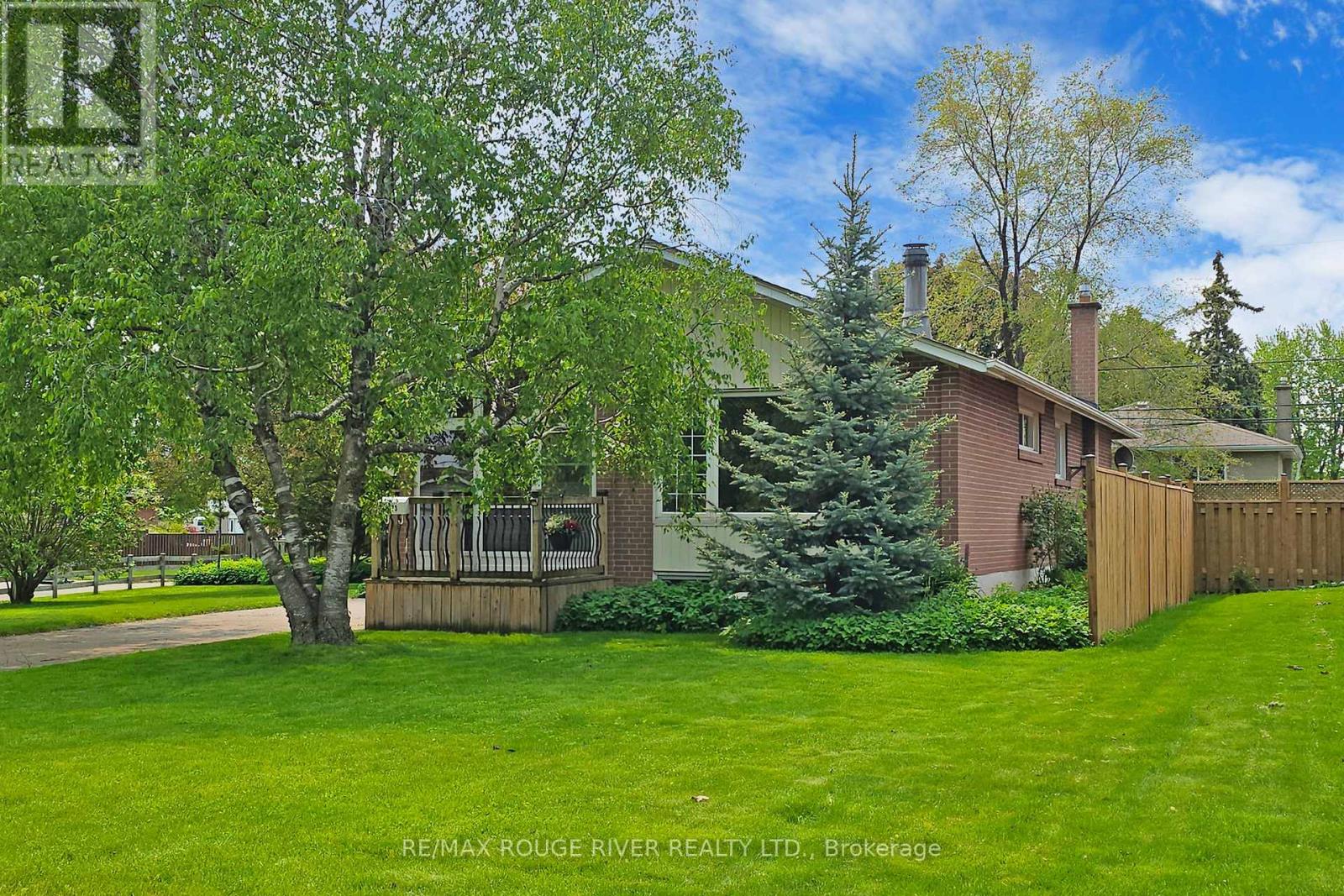 1373 Poprad Avenue, Pickering, Ontario  L1W 1L2 - Photo 3 - E12194949