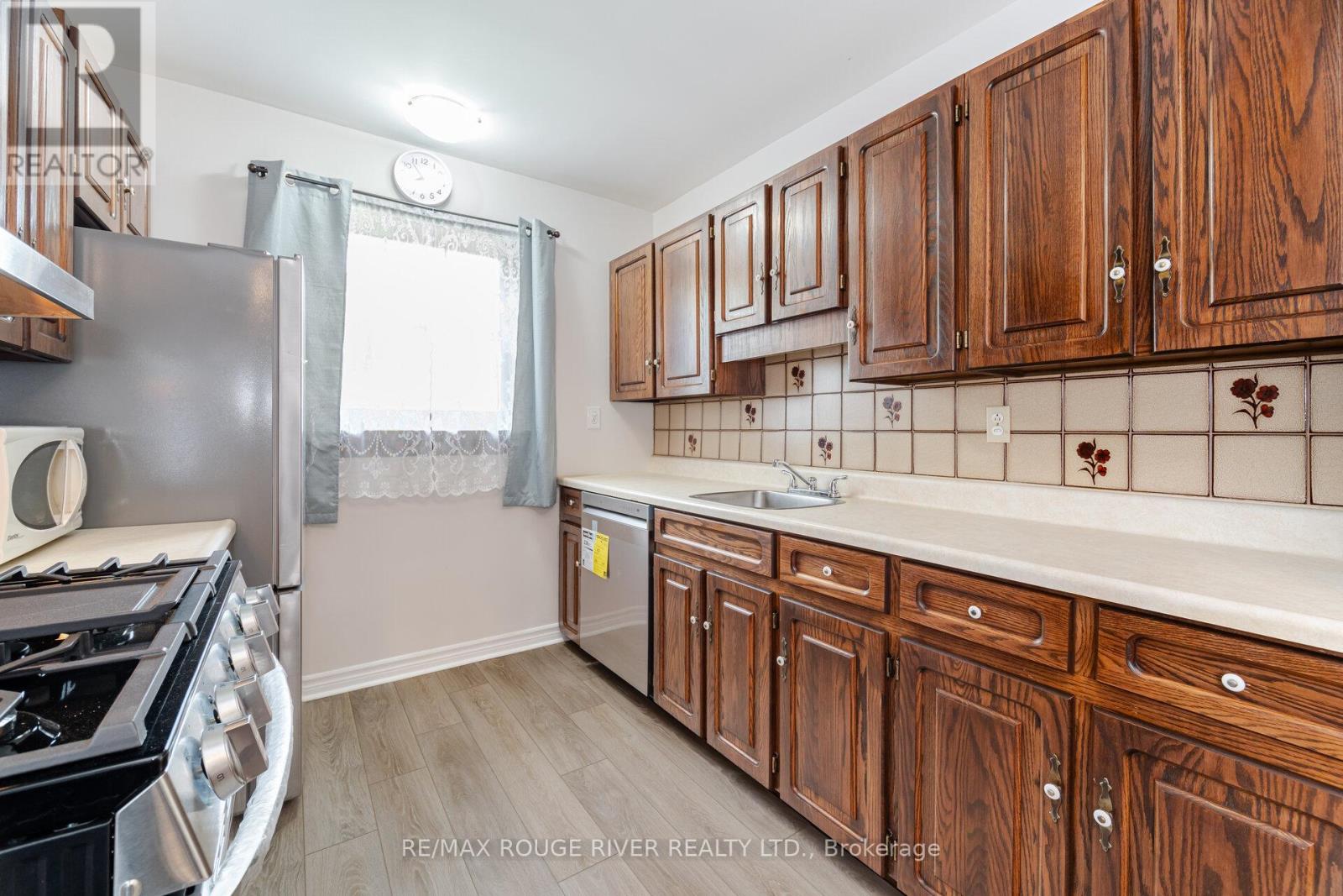 32 Bow Valley Drive, Toronto (Morningside), Ontario  M1G 3J6 - Photo 14 - E12195014