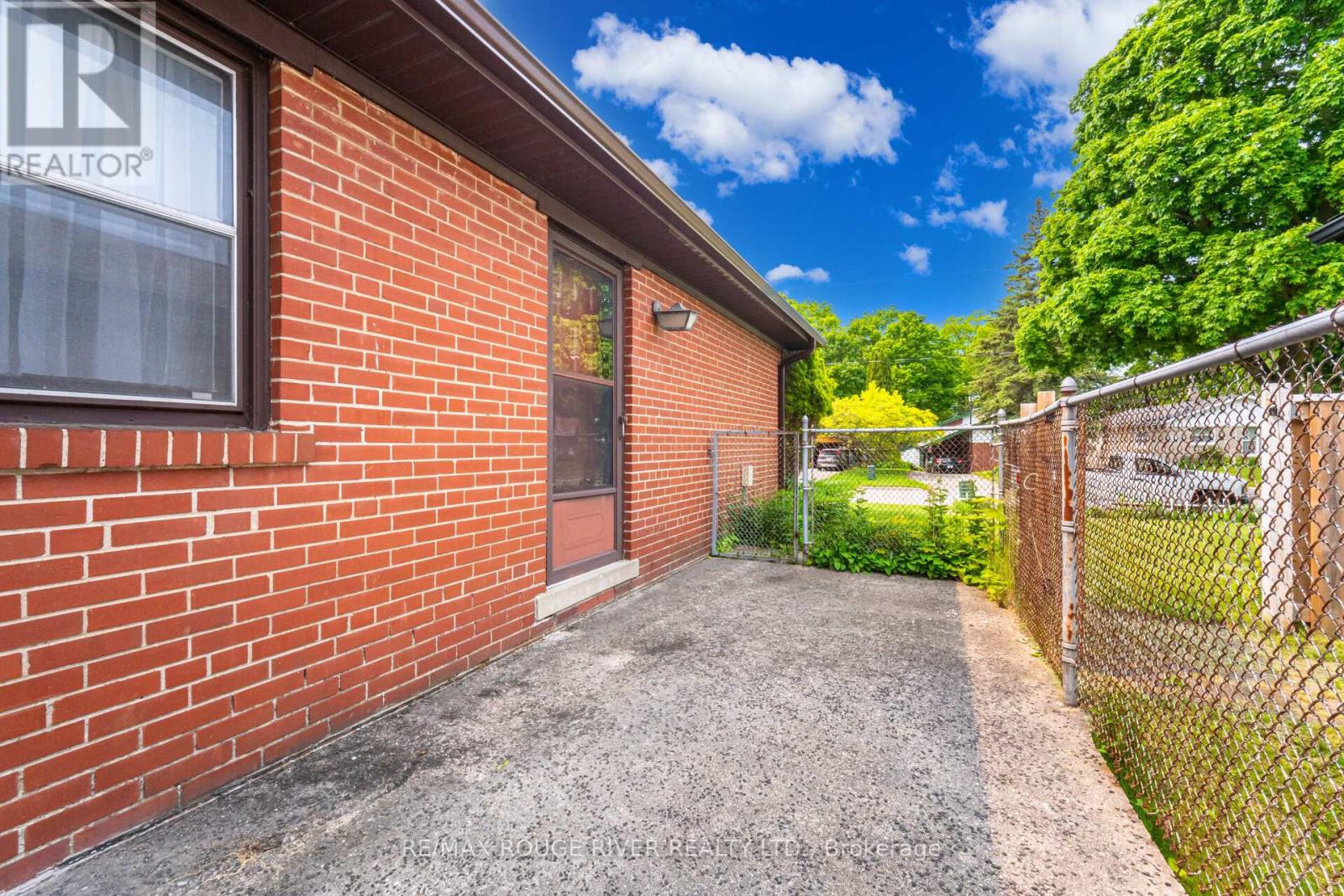 32 Bow Valley Drive, Toronto, Ontario  M1G 3J6 - Photo 35 - E12195014