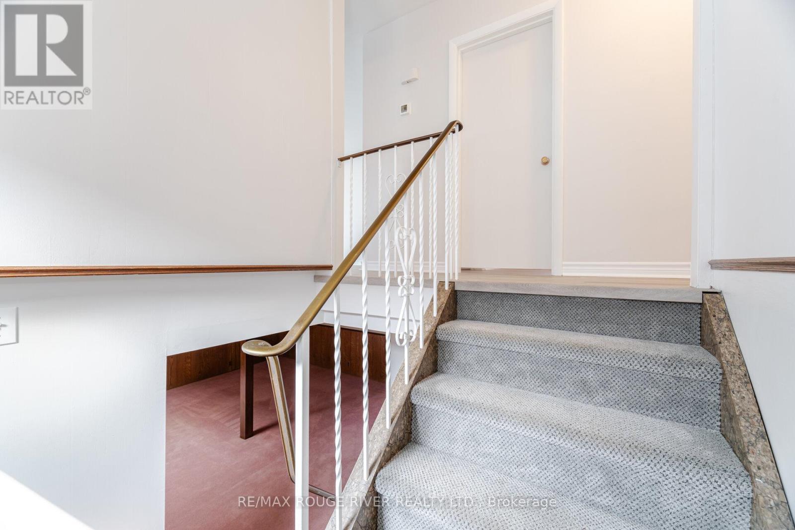 32 Bow Valley Drive, Toronto, Ontario  M1G 3J6 - Photo 4 - E12195014
