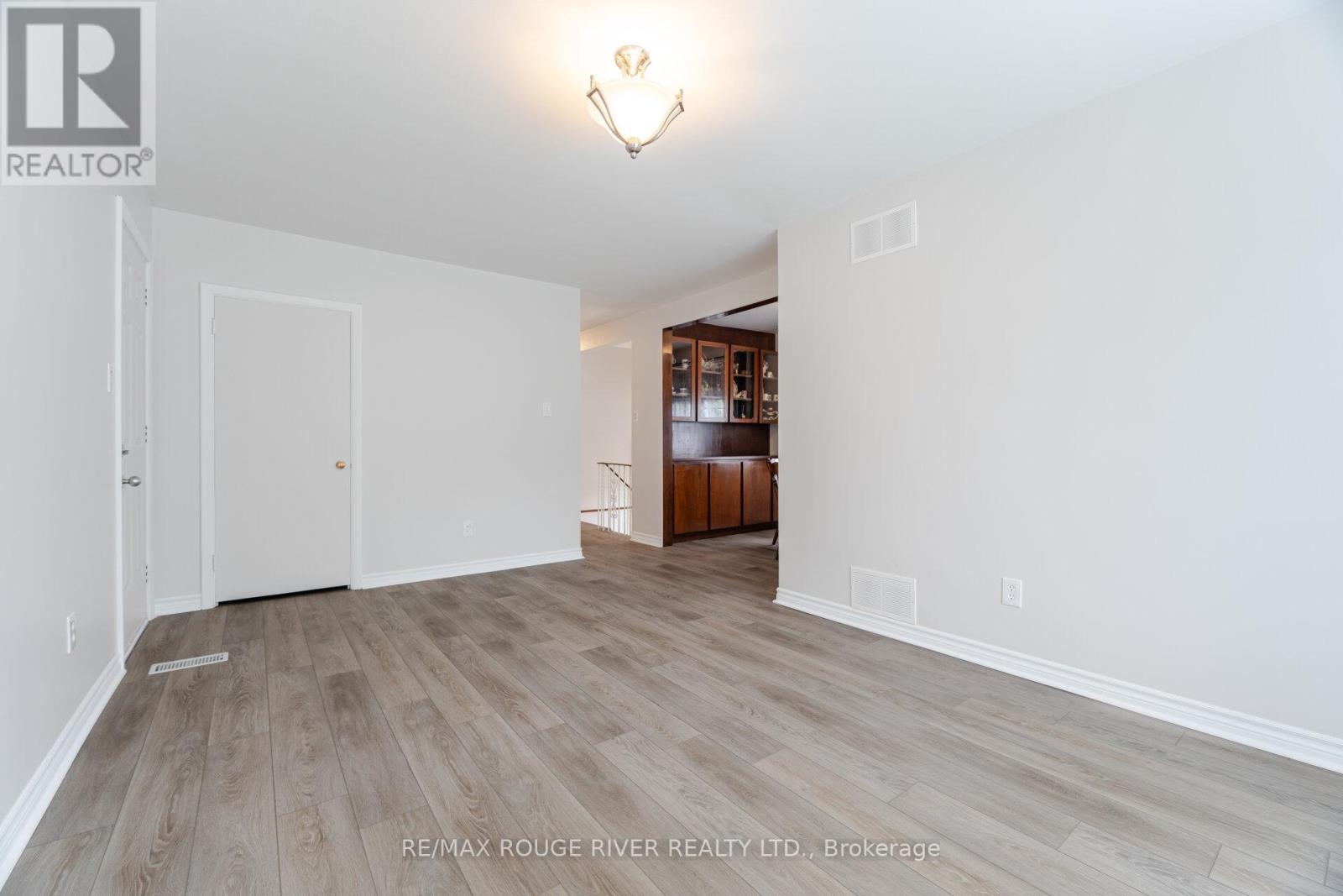 32 Bow Valley Drive, Toronto, Ontario  M1G 3J6 - Photo 8 - E12195014