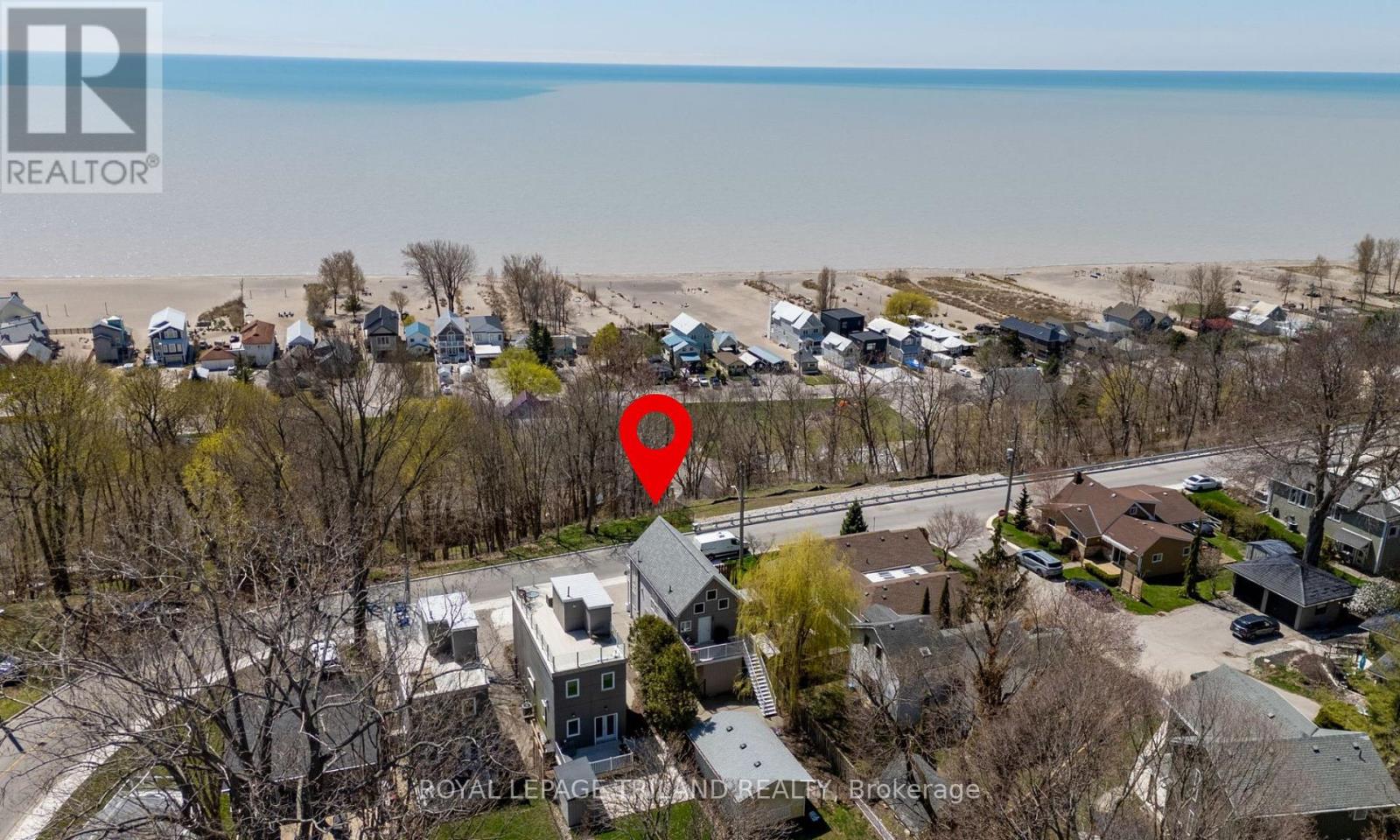 Property at 387 FRONT STREET image 3