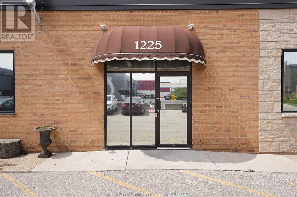 1225 Mcdougall, Windsor, Ontario  N8X 3M6 - Photo 9 - 25014103