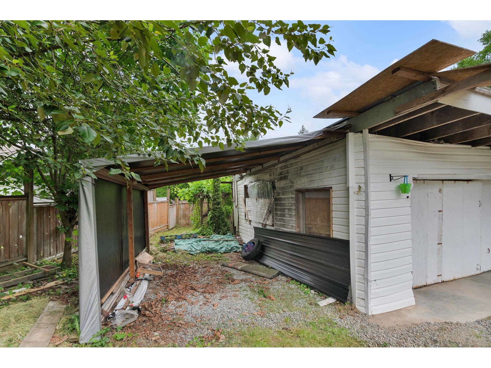7472 Turner Street, Mission, British Columbia  V2V 2Z3 - Photo 7 - R3010440