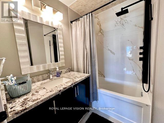 Main - 61 Rocksprings Avenue, Richmond Hill, Ontario  L4S 1P8 - Photo 4 - N12195004
